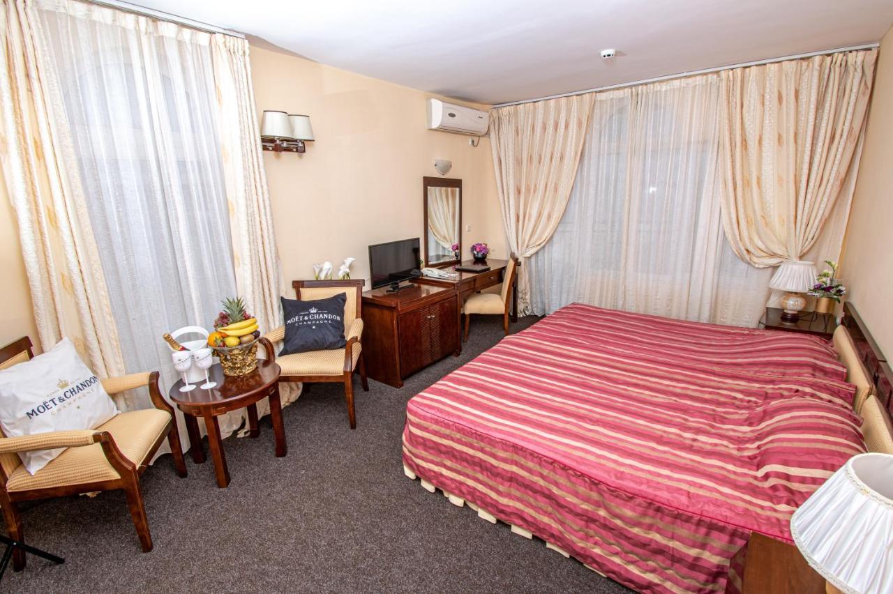 Hotel Princess Residence Kiten  Exterior photo